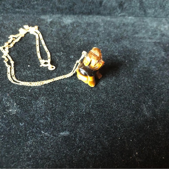 Antique fabrege dog pendent with diamond eyes in gold - Picture 3 of 16